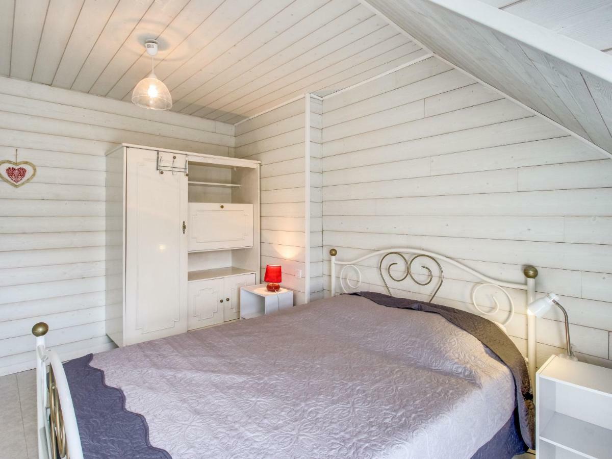 Holiday Home Loumas By Interhome Plerguer Bagian luar foto